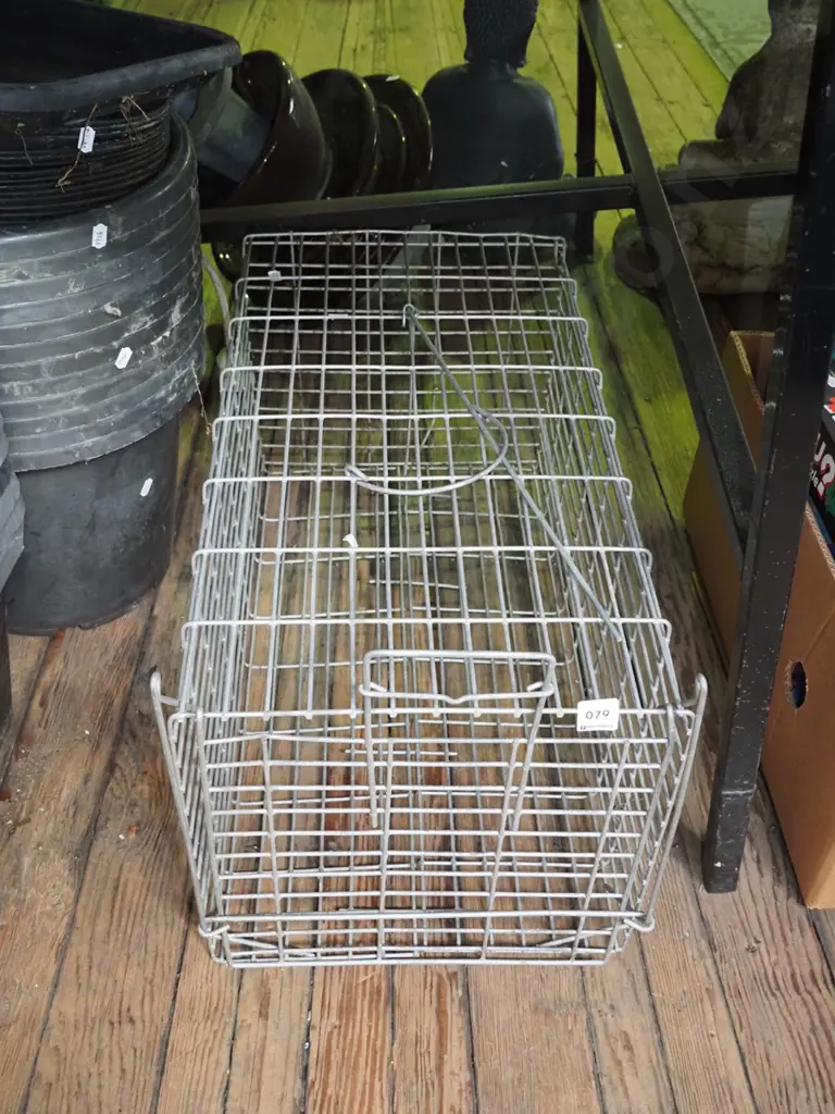 galvanised metal trap Image 1++