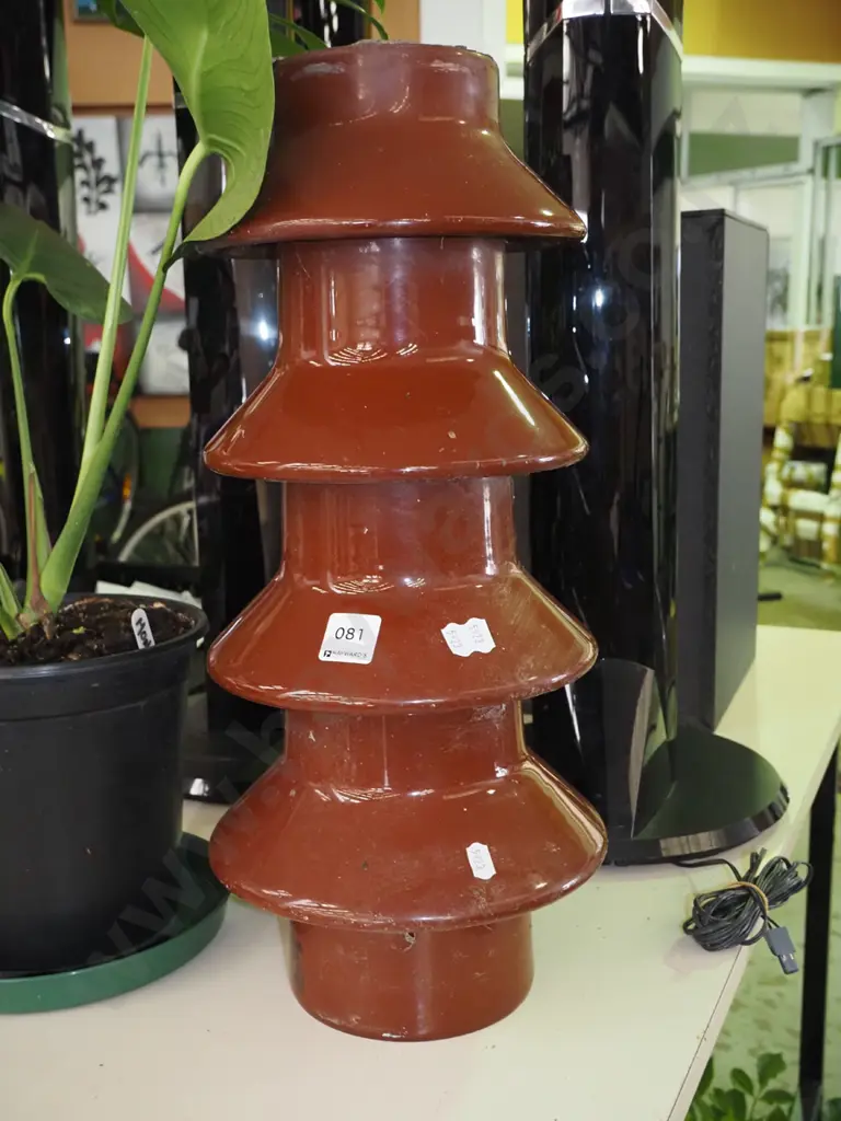 electrical insulator H-470 Image 1++