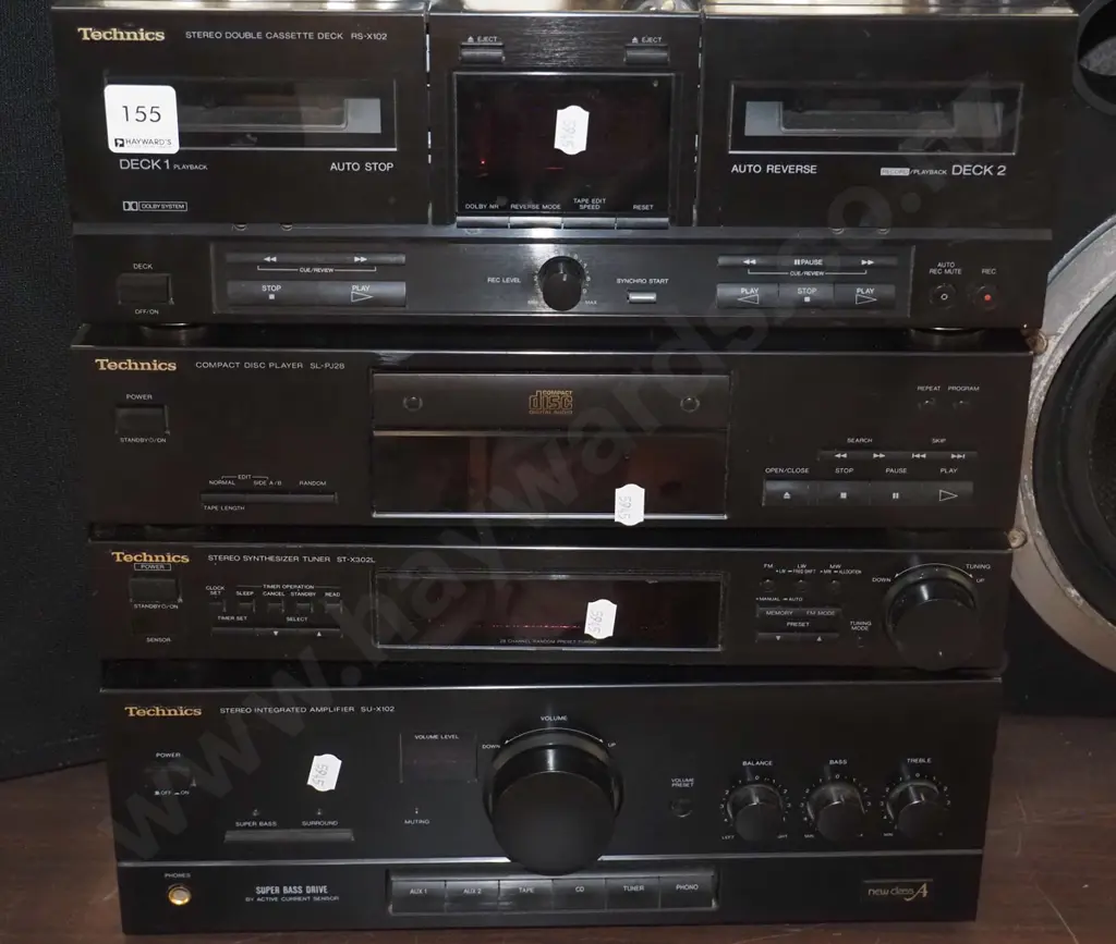 Technics stereo with 2 speakers - no turntable Image 1++