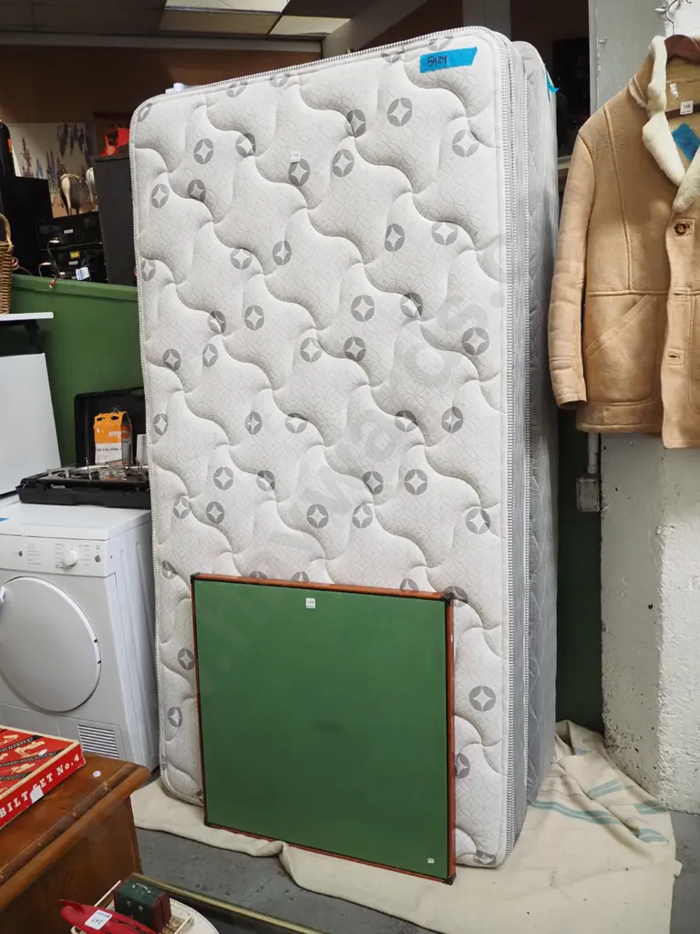 Sealey king single bed base and mattress Image 1++