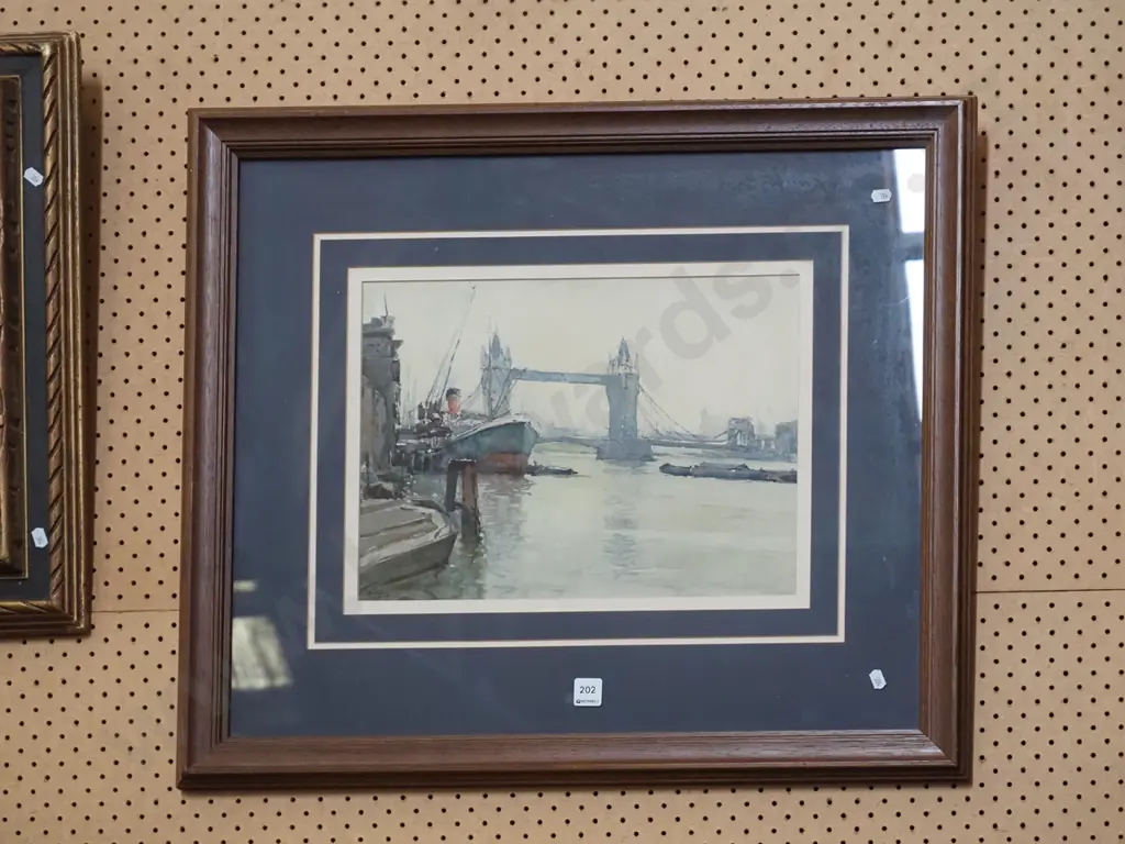 framed print - Tower Bridge Image 1++