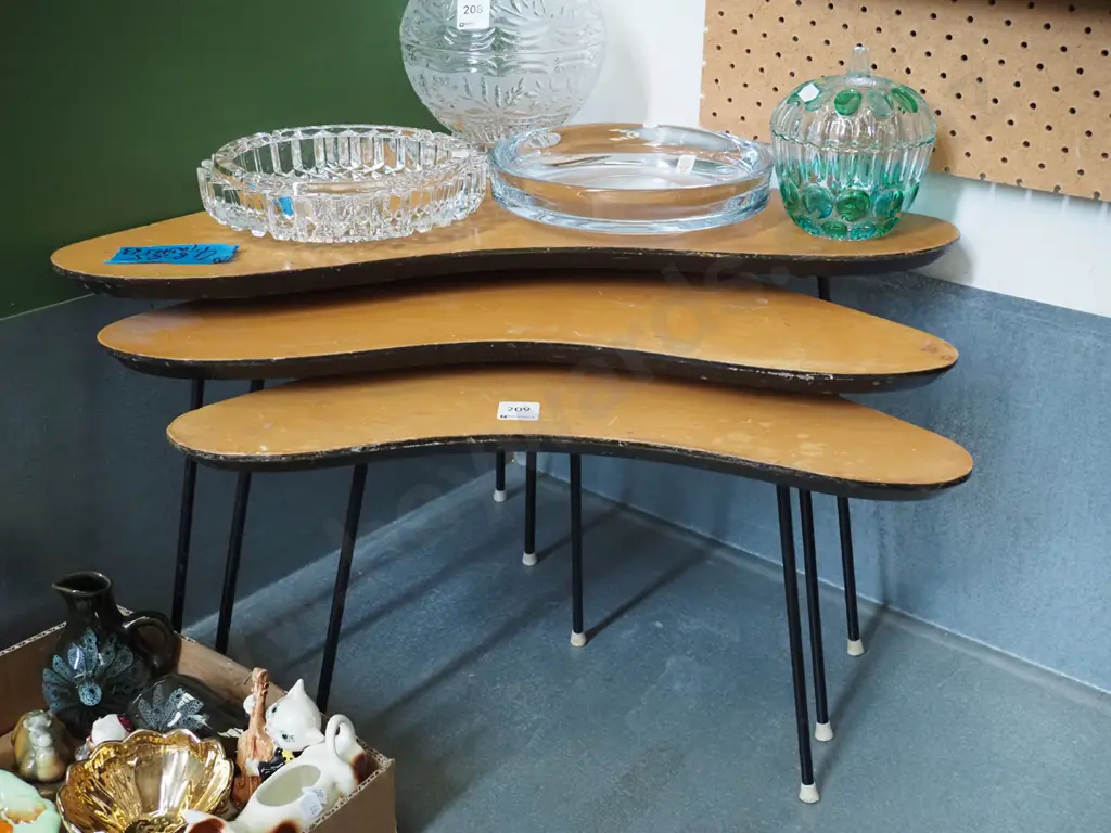 nest of 3 retro kidney tables  -need attention Image 1++