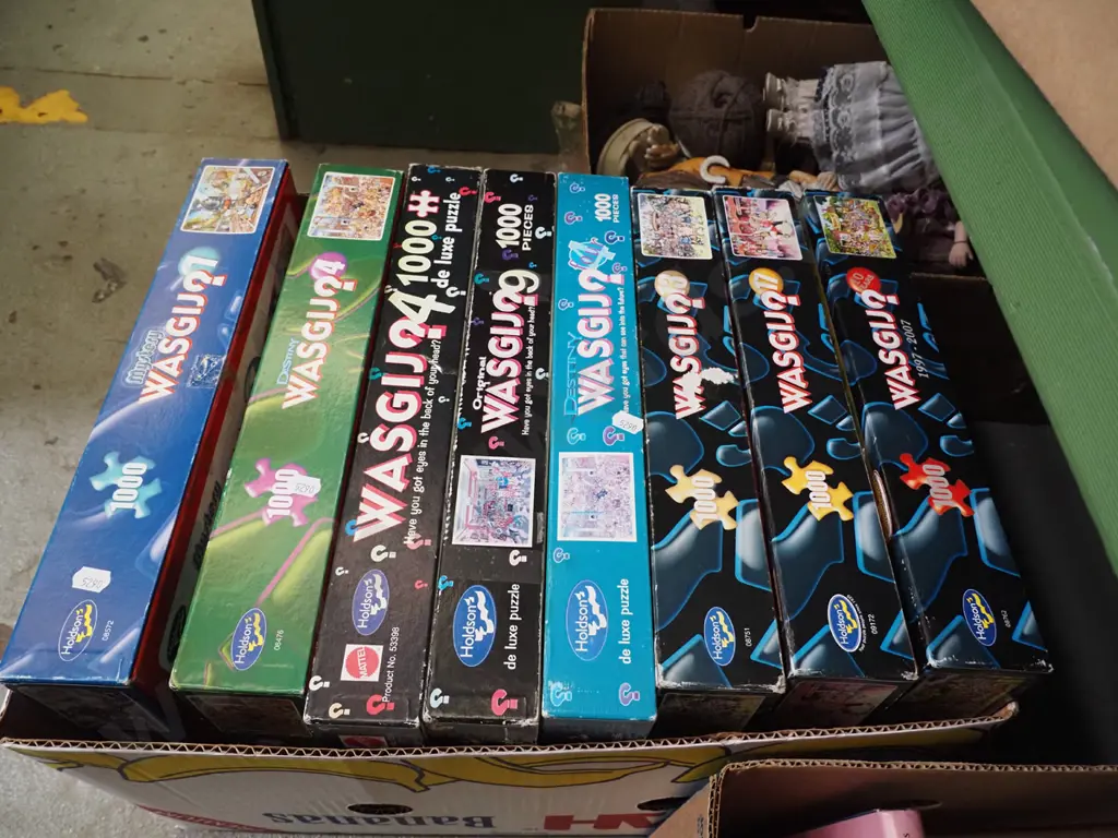 box; wasgij puzzles Image 1++