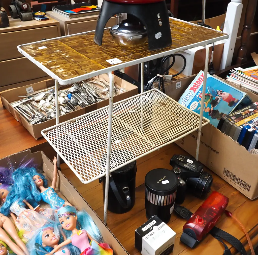 retro metal and glass top end table - slight rusting Image 1++