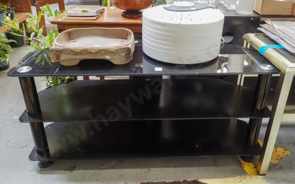 smoked glass 3 tier entertainment unit Image 1++