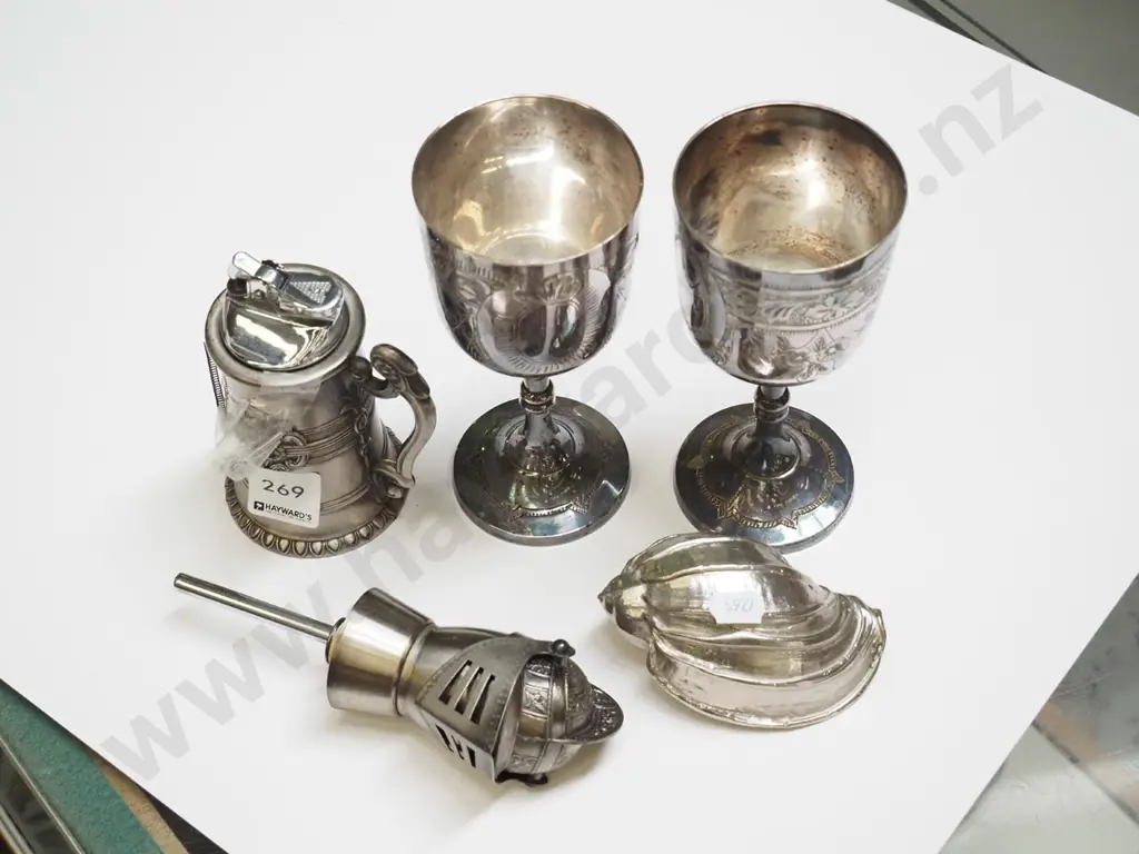 goblets, nip pourers, ashtray etc Image 1++