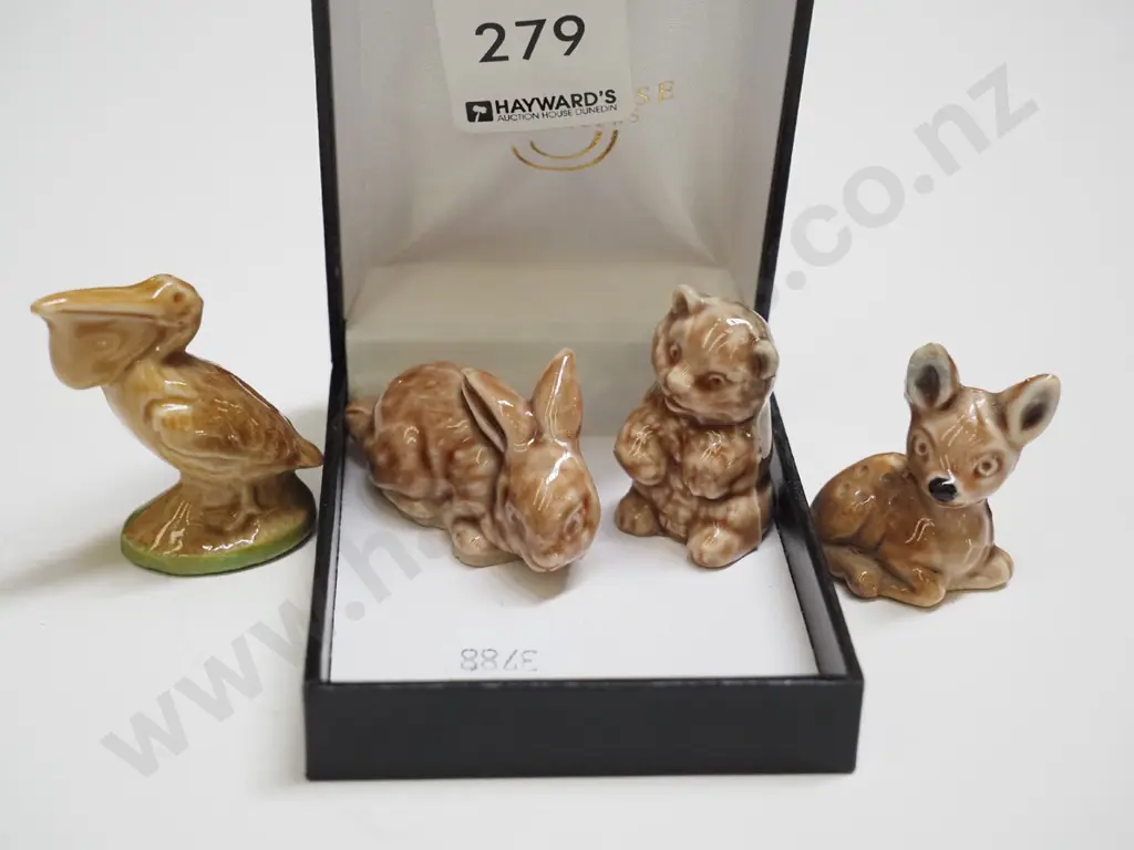 4x Wade Whimsies Image 1++