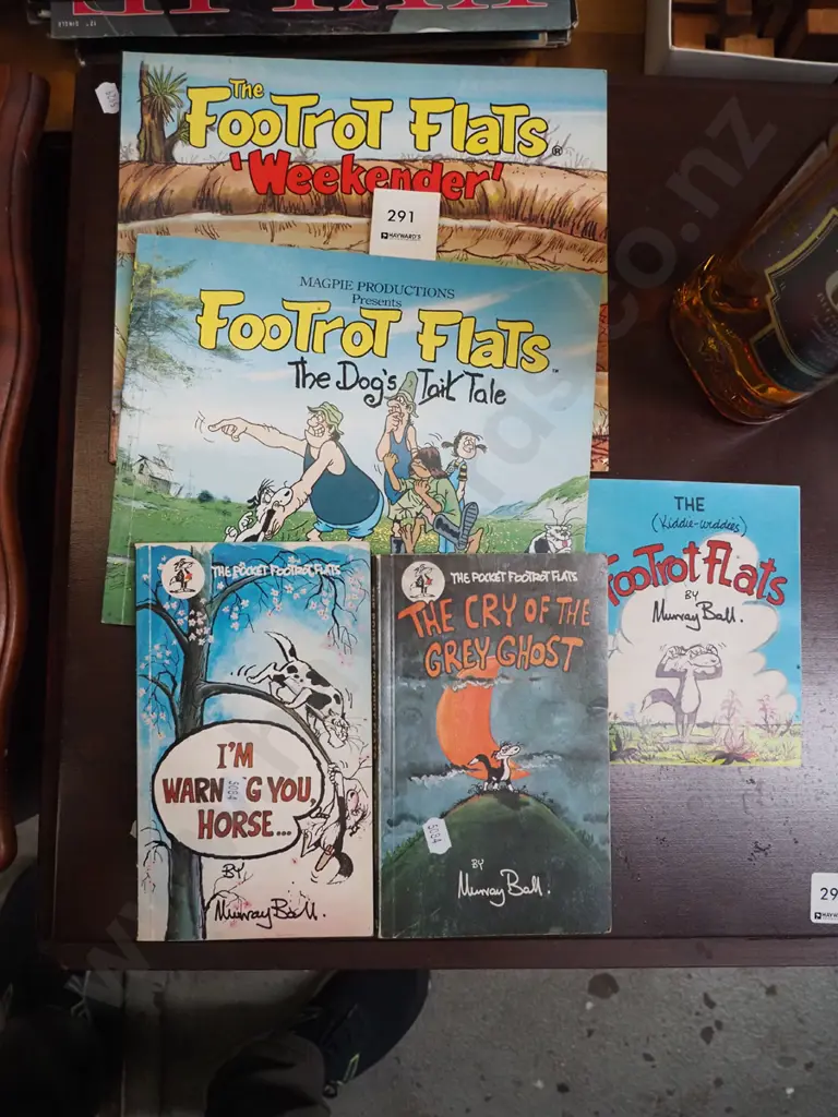 Footrots Flats books Image 1++