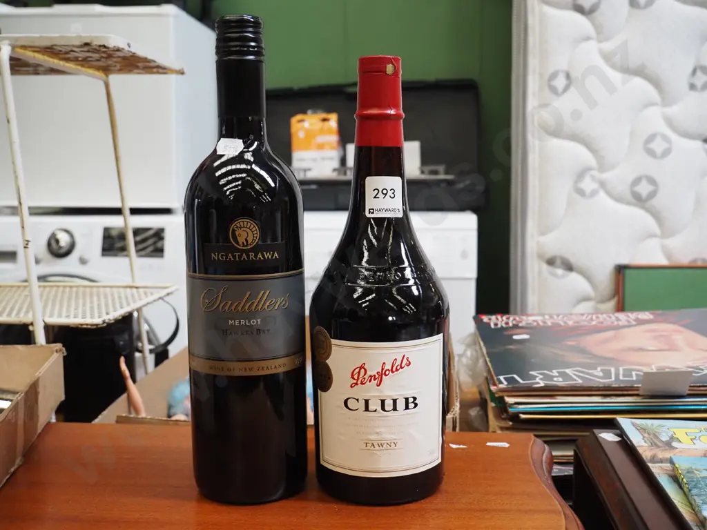 bottle of Penfolds Club Twany port, Saddlers merlot 2007 Image 1++