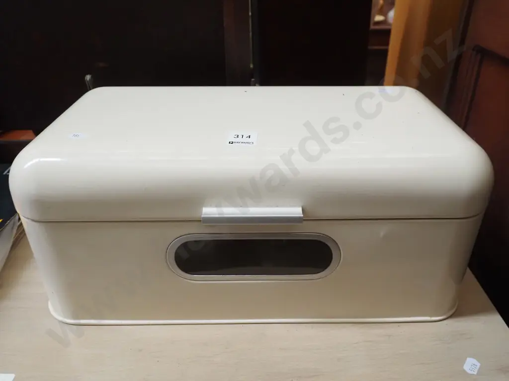 metal breadbin Image 1++