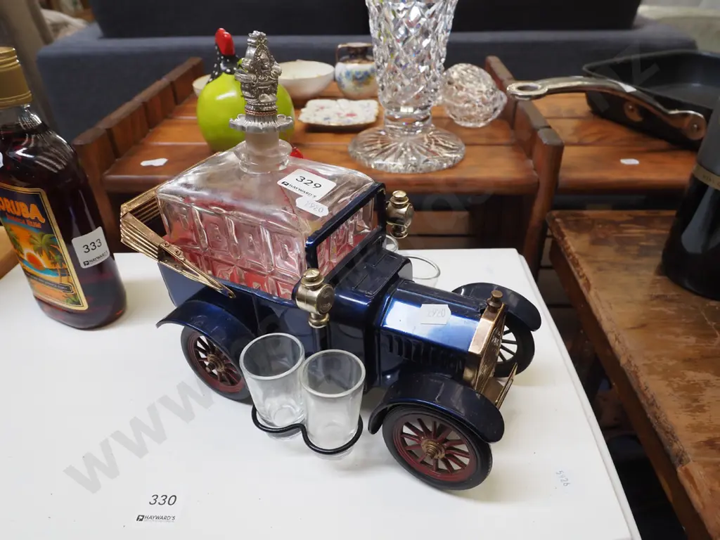 novelty vintage car drinks decanter Image 1++