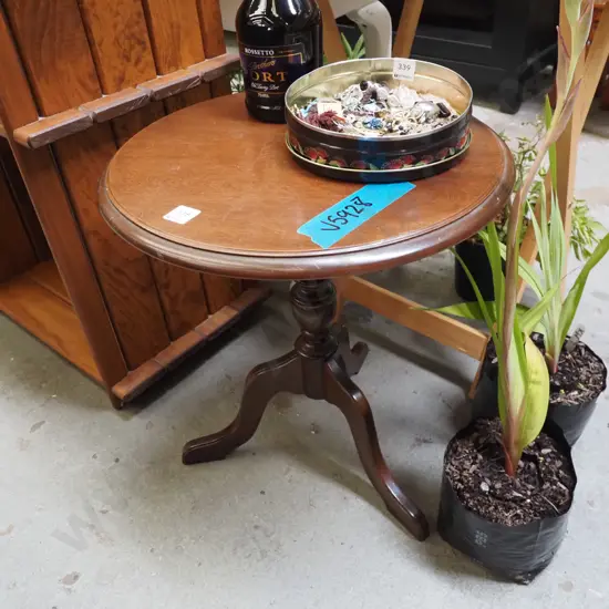 mahogany wine table