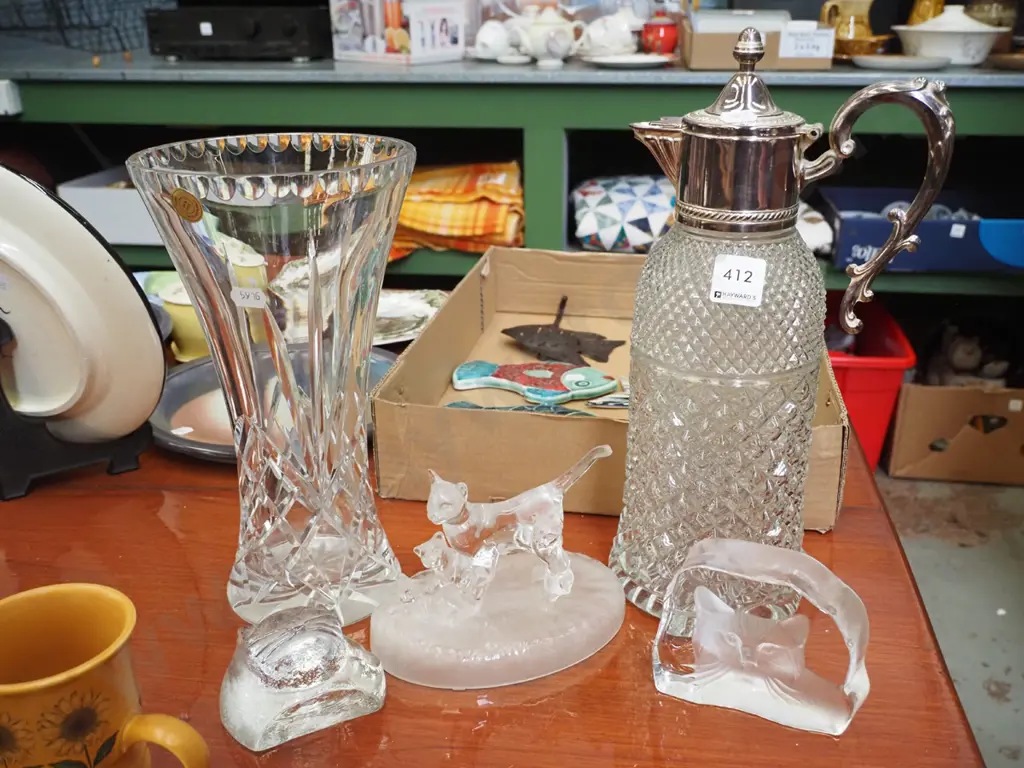 claret jug, glass figurines, crystal vase H-2+60 Image 1++