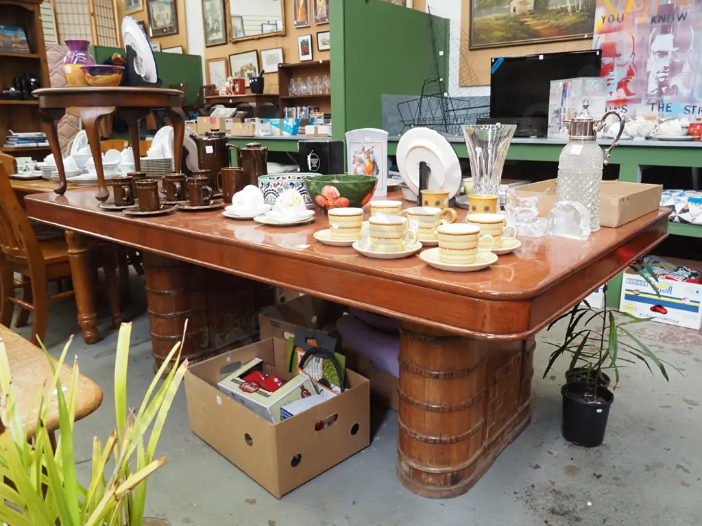 unusual oval twin pedestal based dining table with newly varnished top  Image 1++