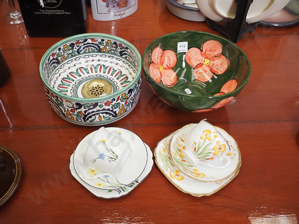 ceramic draining bowl, jardiniere, 2x trios Image 1++