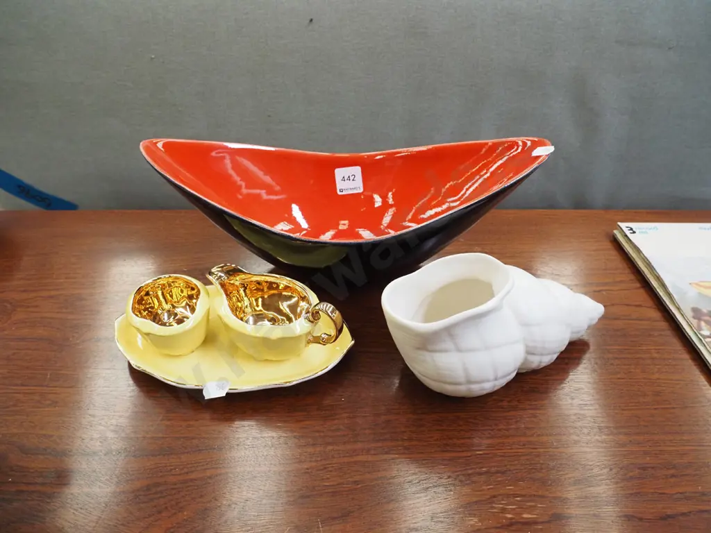 Italian mid-century bowl, shell vase, creamer, sugar Image 1++