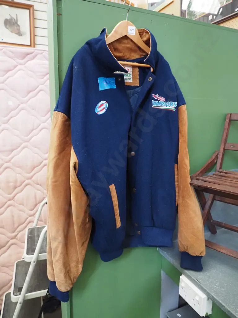 early Warriors size Large jacket Image 1++