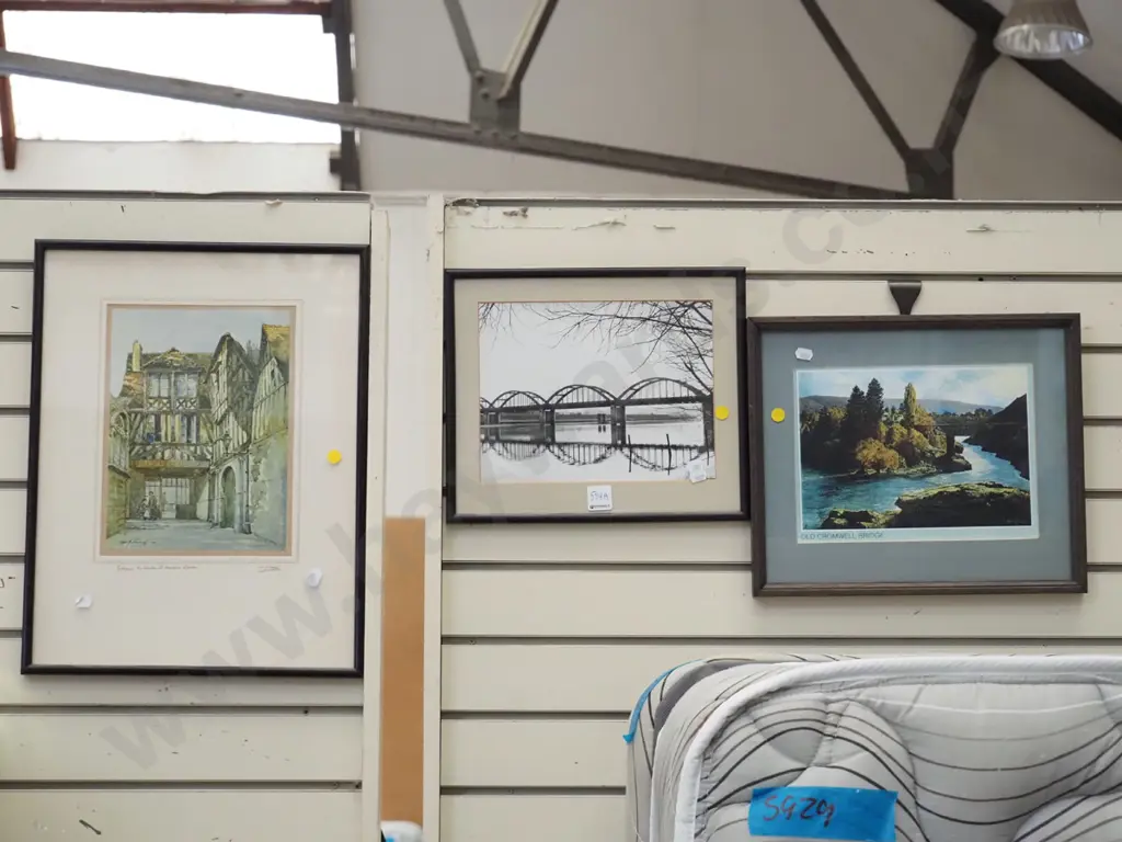 3x framed prints - Cromwell Bridge and 2 others Image 1++