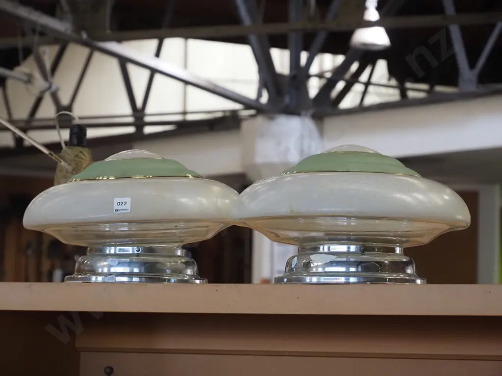 2x matching retro light fittings - some paint splatters and markings276 Image 1++