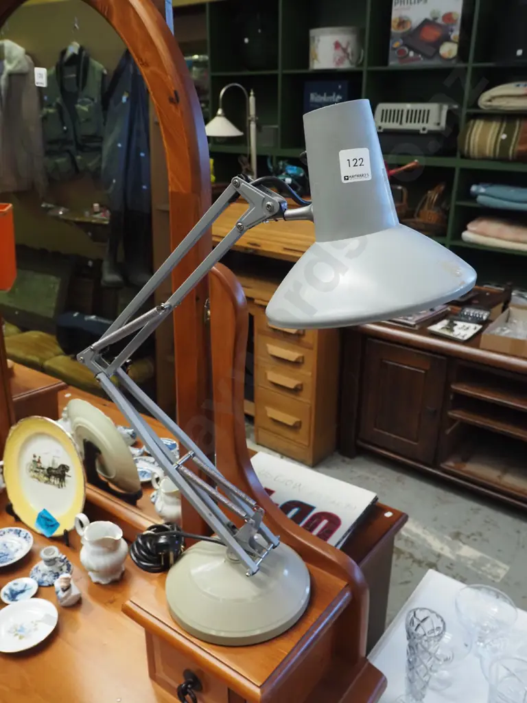 Superlux anglepoise lamp Image 1++