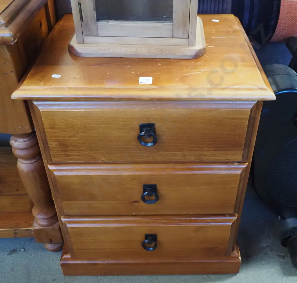 solid pine 3 drawer bedside cabinet - varnish needs attention Image 1++