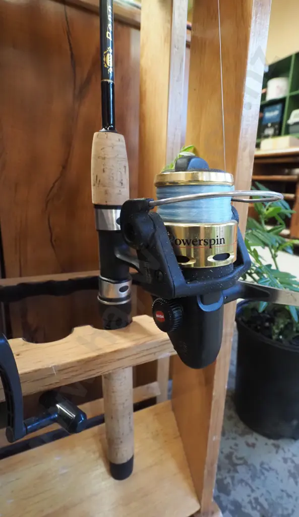 2x fishing rods and reels - green dots Image 1++