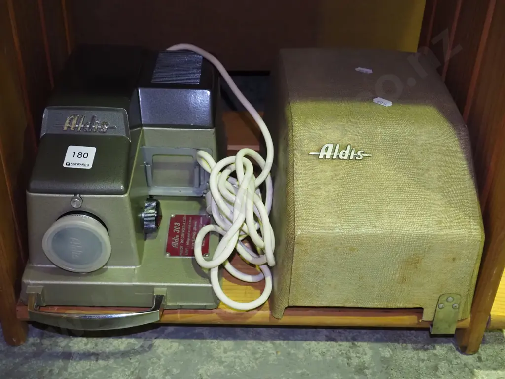 Aldis slide projector Image 1++