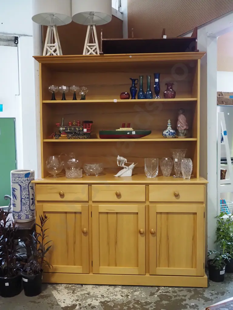 large rimu and mdf wall unit with 3 doors, 3 drawers and deep shelving H-2000 W-1500 D-530 Image 1++
