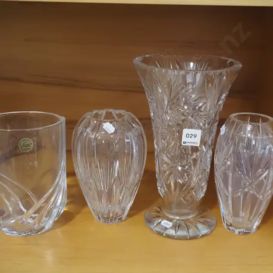 3x cut crystal vases Tallest H-260
