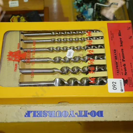 box of as-new Scotch pattern auger bits