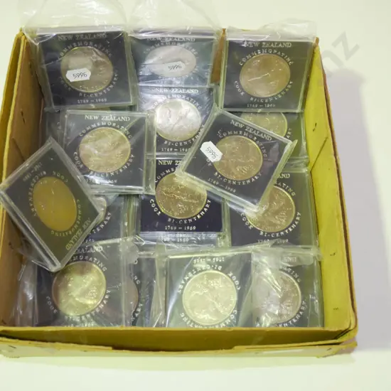 box; NZ Captian Cook bicentennial collector coins