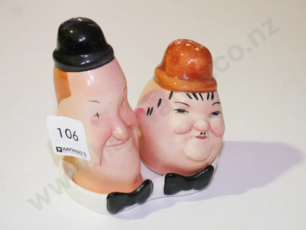 Laurel and Hardy salt and pepper set Image 1++