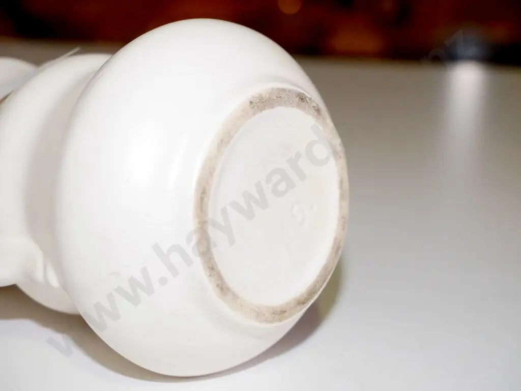 Crown Lynn vase H-100 Image 1++