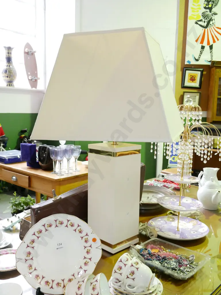 large 1980s style table lamp H-820 Image 1++