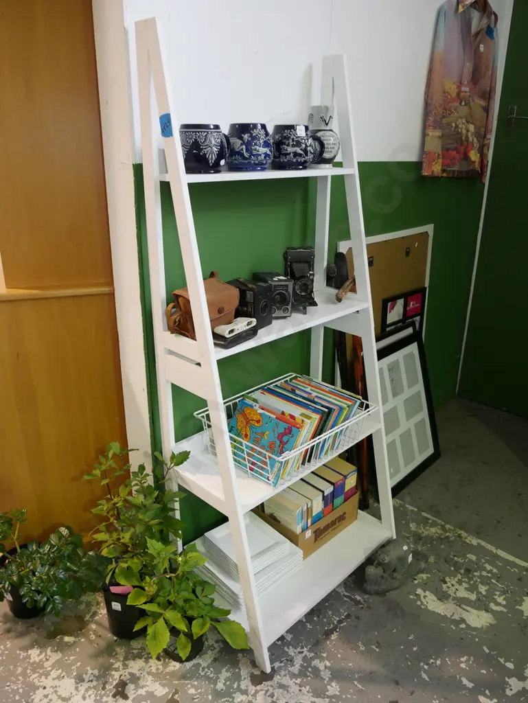 mdf and melteca A frame bookcase H-1520 Image 1++