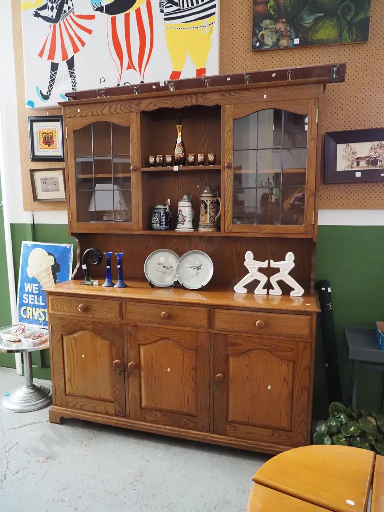 solid oak and pine wall unit -3 solid doors, 2 drawers, 2x leadlight doors Image 1++