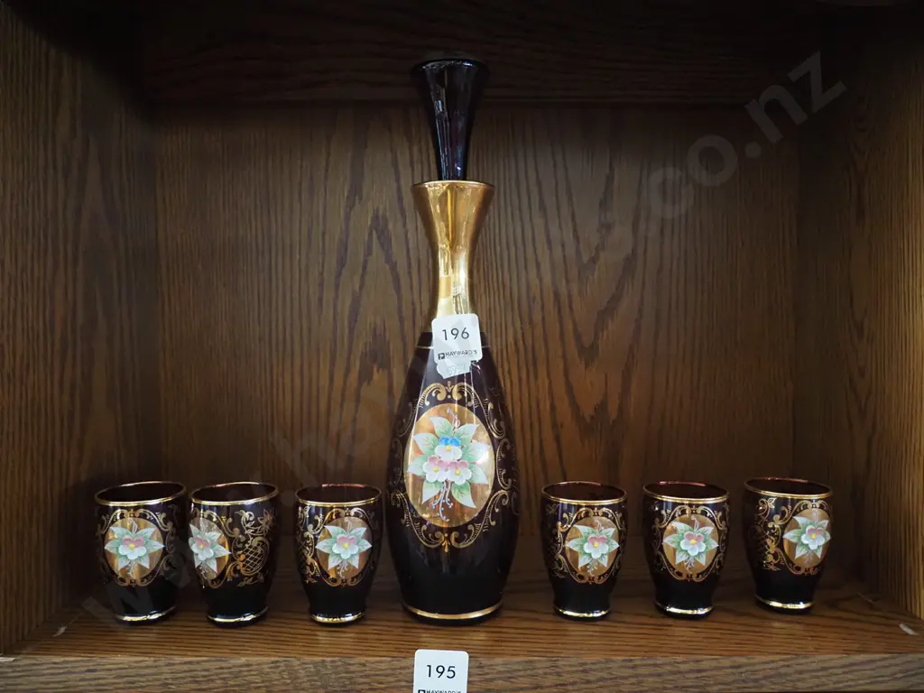 Italian Murano hand painted decanter and 6 glasses Image 1++