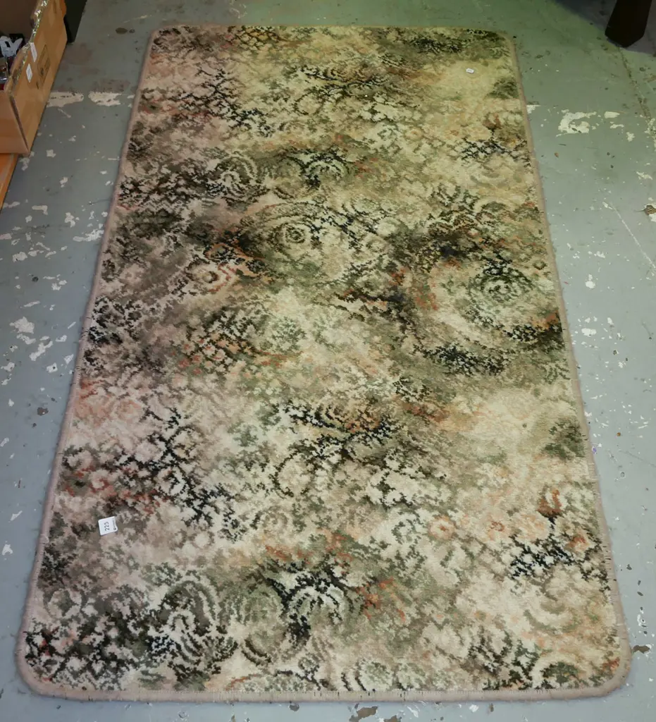 edged carpet square L-1500 W-830 Image 1++