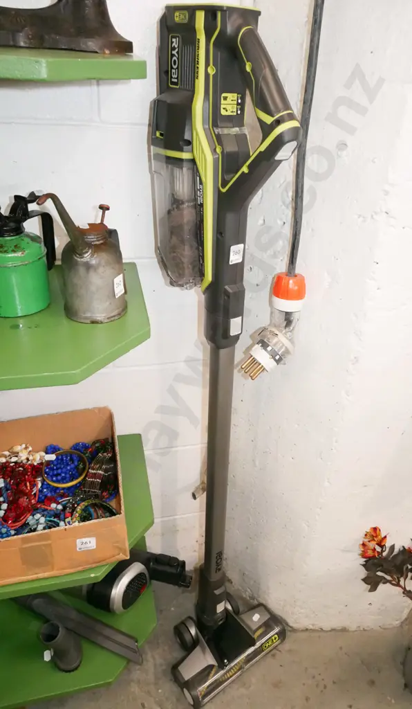 Ryobi stick vacuum and accessories - no battery Image 1++