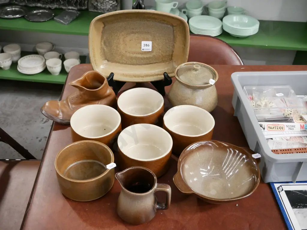 Temuka Pottery bowls, baking dishes etc Image 1++
