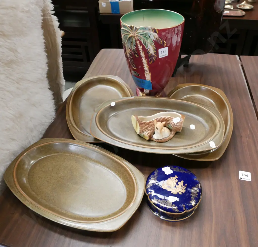 large Beswick palm vase - has crack, Temuka steak plates, Limoges trinket, Hornsea vase Image 1++