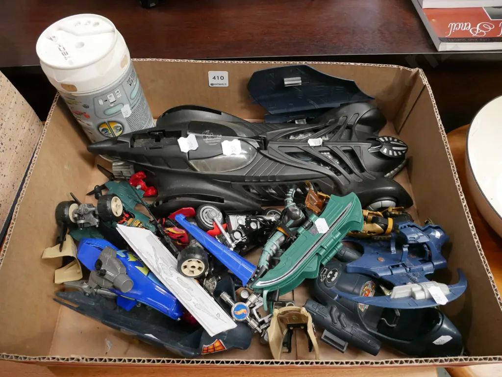 box of toys Image 1++