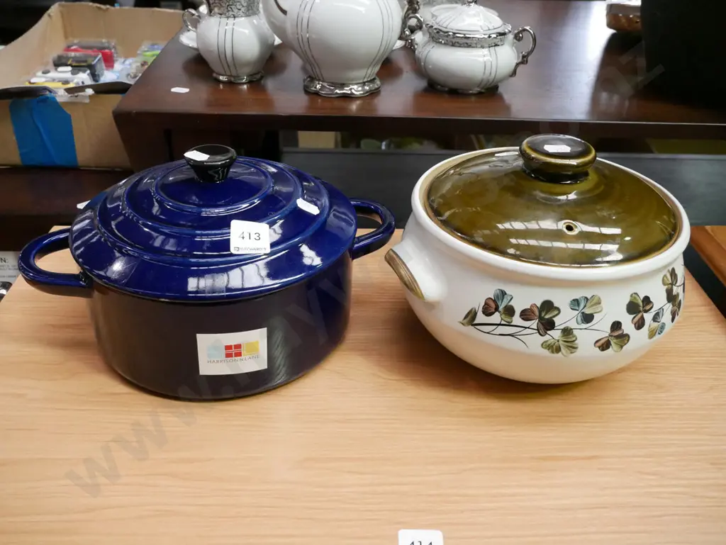 as-new Harris & Lane casserole, Denby casserole Image 1++