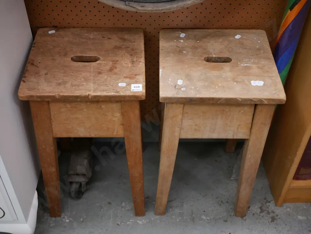 2x wooden rimu stools Image 1++