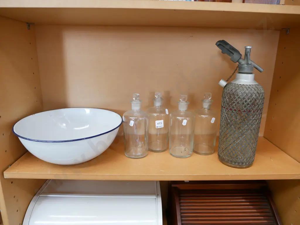 soda syphon enamel bowl, 4x chemist bottles Image 1++