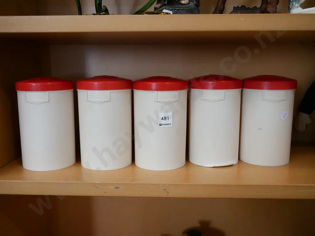 5x plastic Tiger Tea tins Image 1++