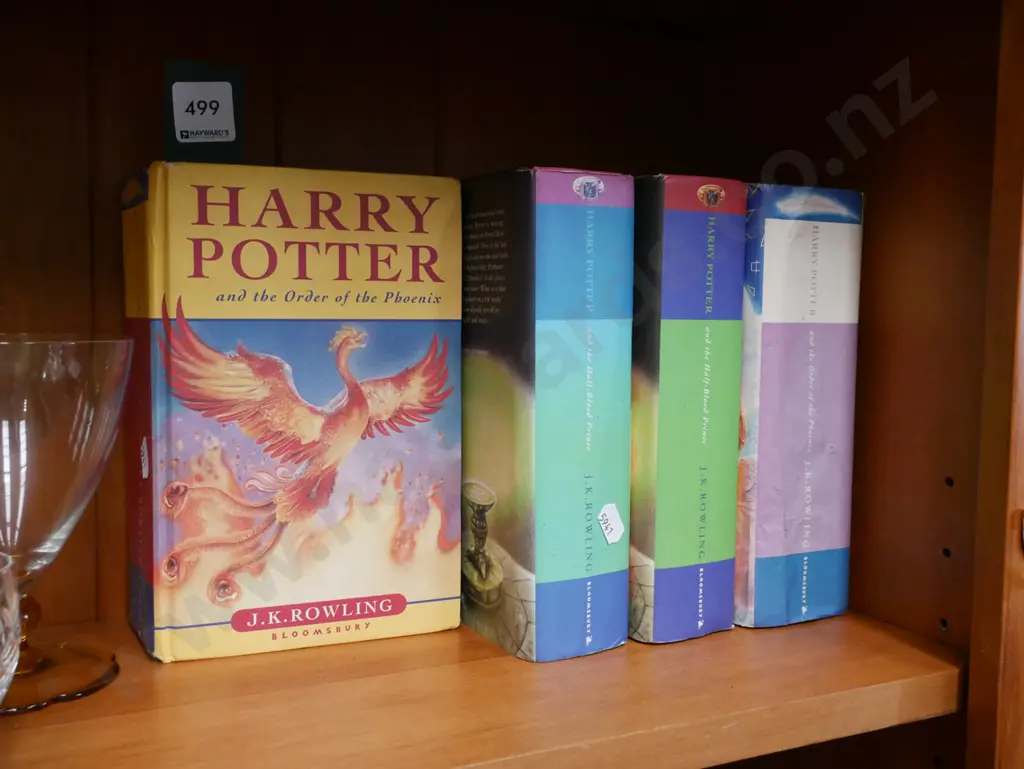 4x Harry Potter books Image 1++
