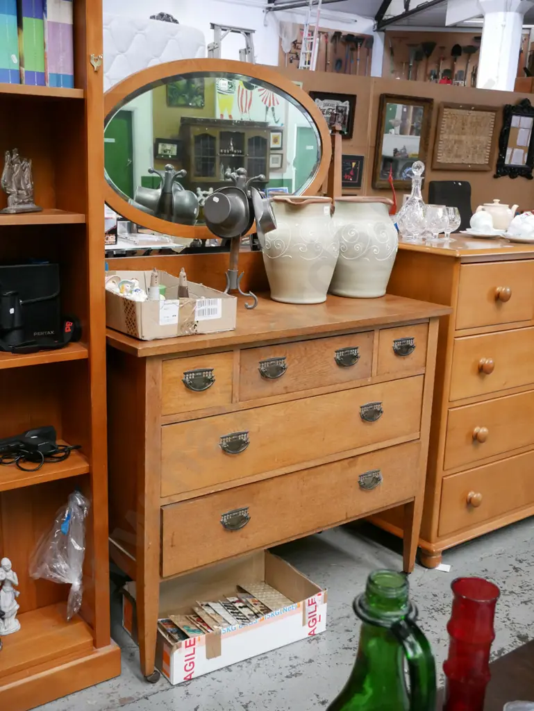 solid 5 drawer mirror back dresser with bevelled edge mirror - some borer in back of drawers Image 1++