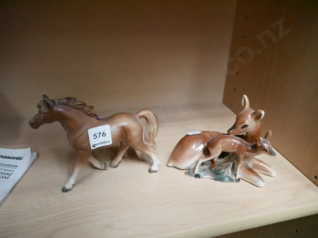 foal figurine, deer and fawn fiugrine Image 1++