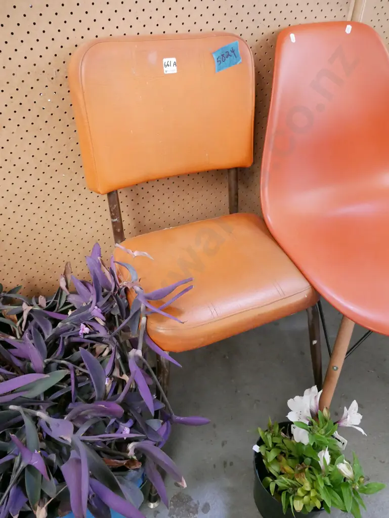 retro metal and orange vinyl dining chair Image 1++